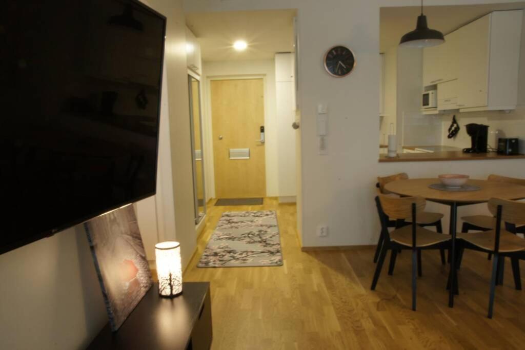Keskustan Kaksio 45 M2 Autopaikalla, Rautatienkatu 19, 9 Krs Daire Oulu Dış mekan fotoğraf