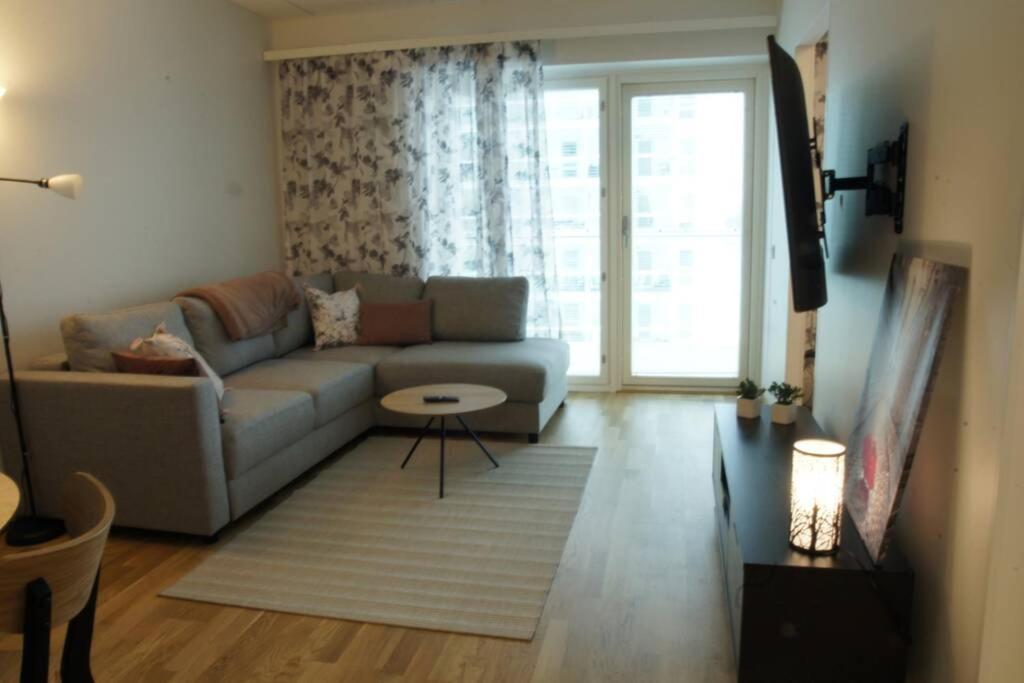 Keskustan Kaksio 45 M2 Autopaikalla, Rautatienkatu 19, 9 Krs Daire Oulu Dış mekan fotoğraf