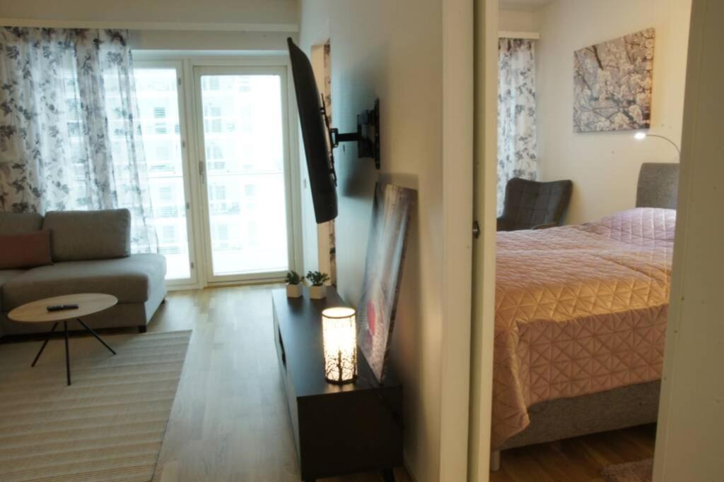 Keskustan Kaksio 45 M2 Autopaikalla, Rautatienkatu 19, 9 Krs Daire Oulu Dış mekan fotoğraf